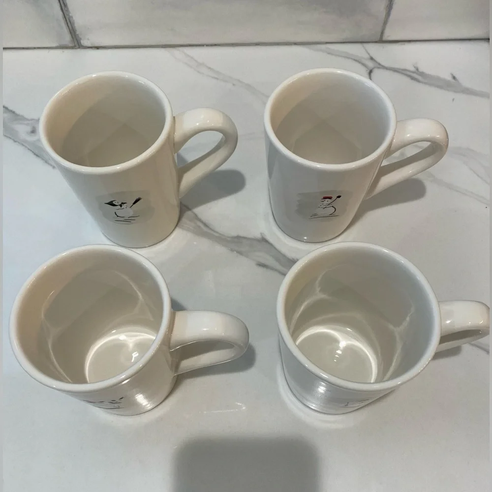 Williams Sonoma holiday mugs- set of 4